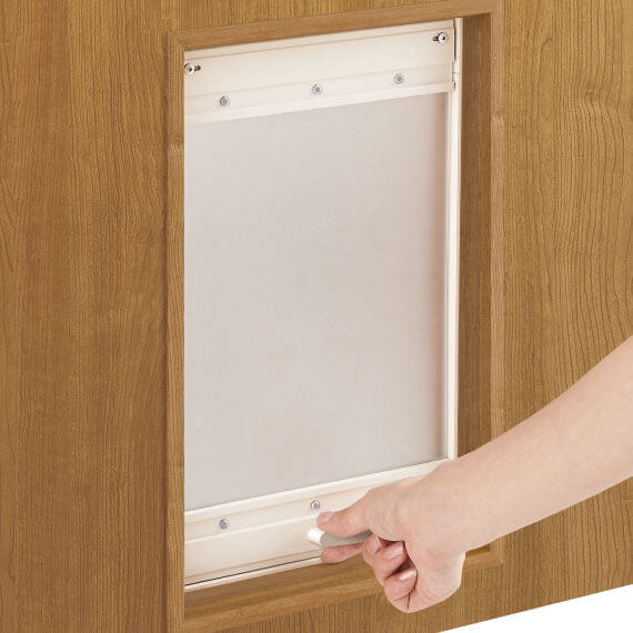 ペットドアのロック機能