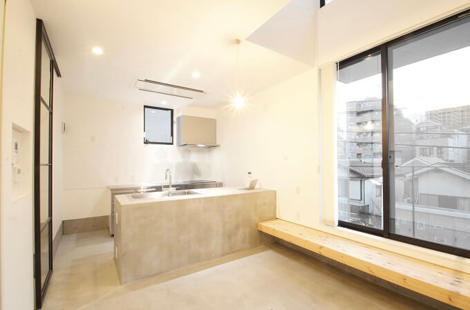 コンクリート製のキッチン