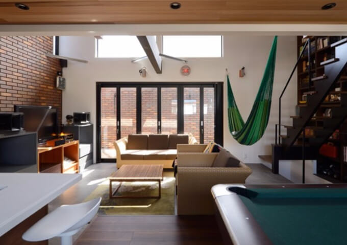 ハンモックを取り入れたインテリアコーディネート