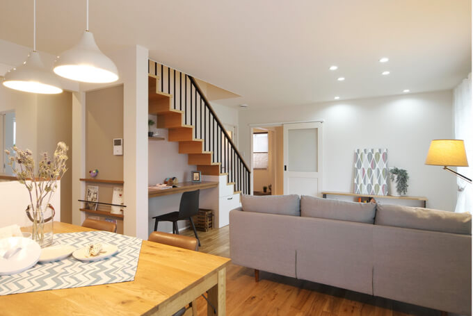 リビング階段活用例