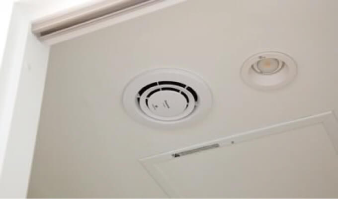 ナノイー発生機