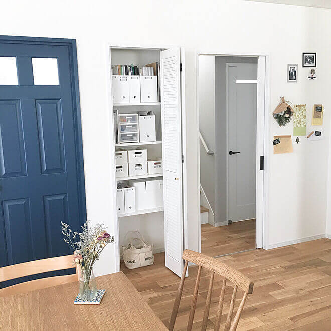 リビングクローゼット