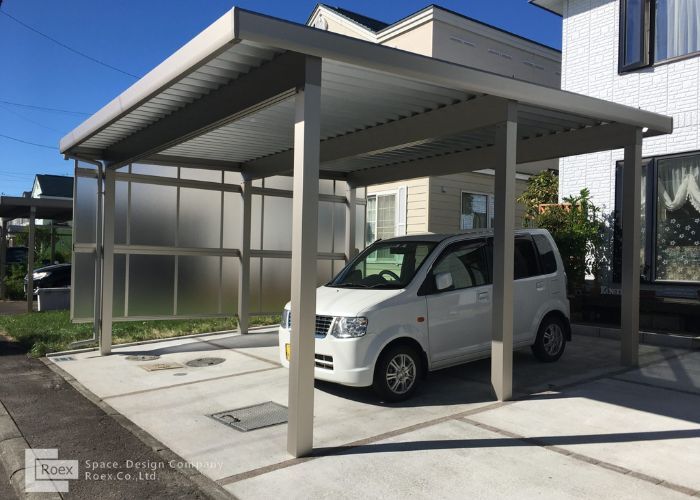 すりガラス調フェンス カーポート施工例