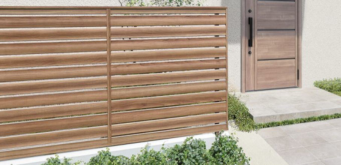 木目調フェンス