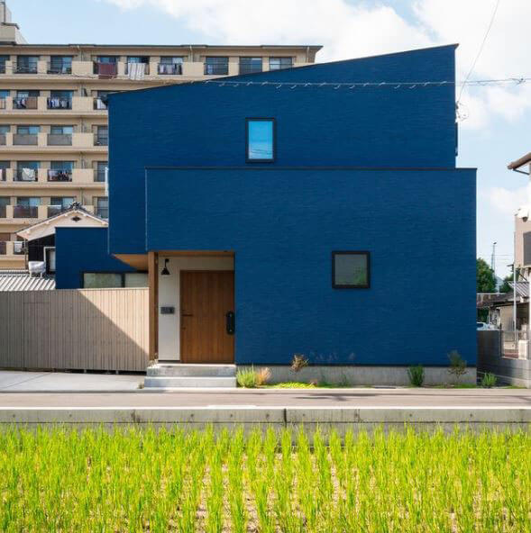 外壁の色 ネイビー