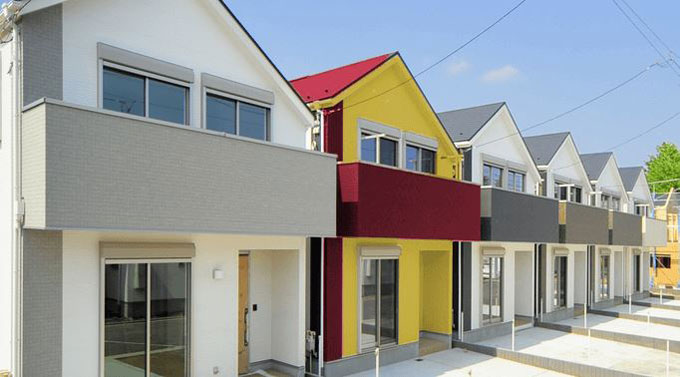 街並みに合わない外壁カラー