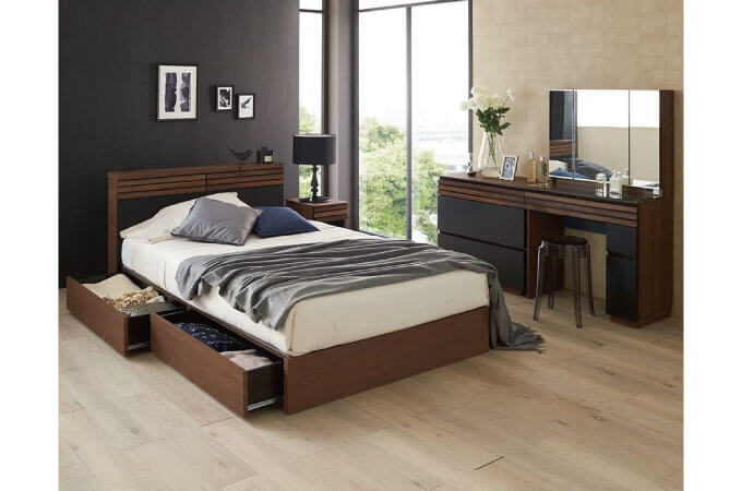 寝室のドレッサーの事例