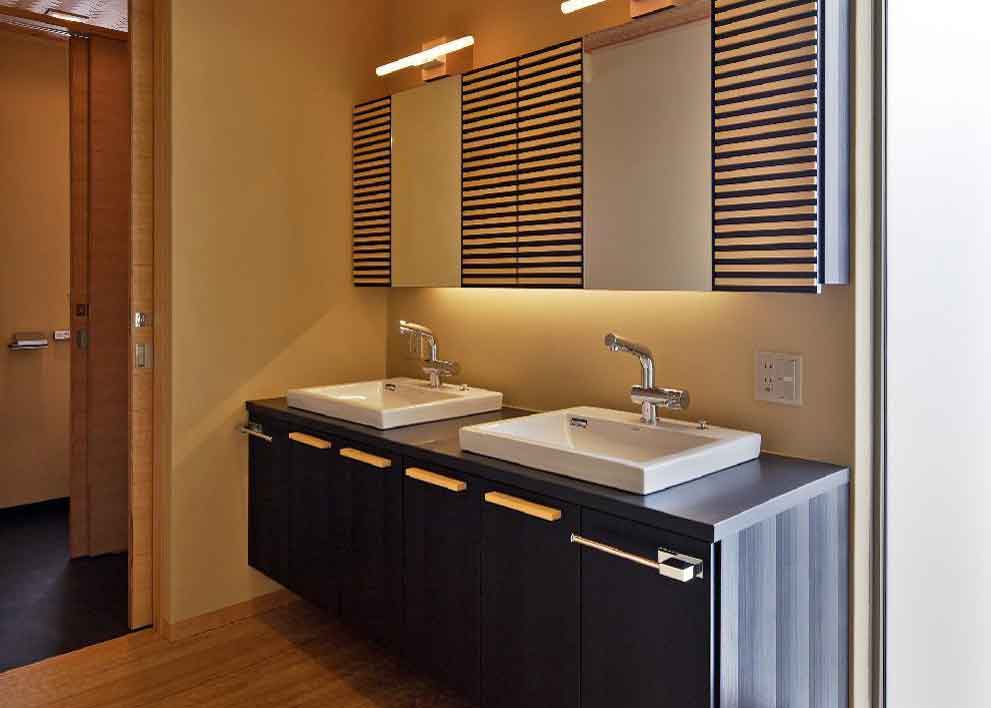 2名以上で同時に使用できるパウダールーム